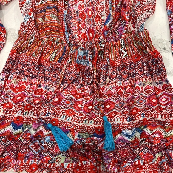 Umgee USA Rayon Cold-Shoulder Boho romper. Perfect for summer! Size: Med - Picture 2 of 3